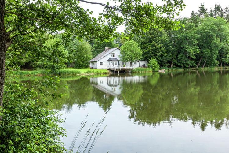 La Maison Du Lac Cul-des-Sarts ภายนอก รูปภาพ